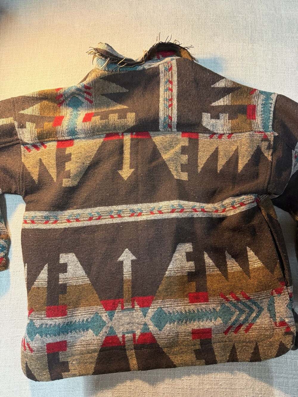 new in Women's Aztec Print Western Shacket Jacket - Picture 3 of 3